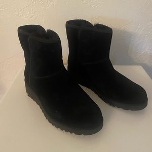 UGG Kristin black boots size 9